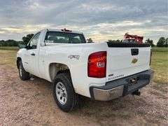 2012 Chevrolet Silverado 1500 4X4 Vin 1GCNKPEA1CZ308336 Miles showing UNKNOWN Engine V8, 4.8 AC fan not working. No dash ligh