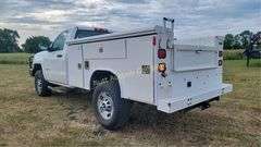 2015 Chevrolet Silverado 2500 4x4 Vin 1GB0KUEG9FZ525543 Miles showing 216,088 Engine V8, Vortec 6000 includes Reading utility