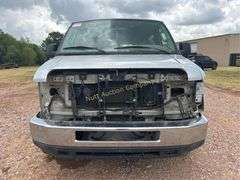 2008 Ford E350 E-Series Van Vin 1FBNE31L88DB45877 Miles showing 115,534 Engine V8, 5.4
