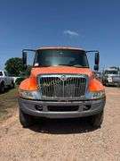 2005 International 4300 SBA 4x2 Vin 1HTMMAAN85H119173 Miles showing 56,986 Engine DT466 Maxxforce Eaton Fuller 6 speed transm