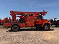 2009 International 4400 SBA 4x2 Utility Truck Vin 1HTMKAAR99H108066 Miles showing 125,888 Engine DT466 Maxxforce Terex boom,