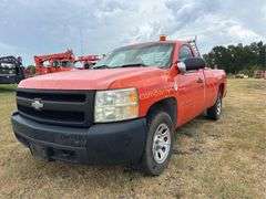 2007 Chevrolet Silverado 1500 Vin 1GCEC14007Z609334 Drivetrain 4x2 Miles showing 145,393 Engine V8, 5.3 Automatic transmissio