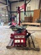 Coats 5040E Rim Clamp Tire Changer with Pedals and air gauge