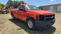 2010 Chevrolet Silverado 1500 Vin 1GCPCPE01AZ245801 Miles showing 134,450 Engine V8, 5.3 Per seller, truck has issues, will n
