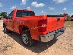 2009 Chevrolet Silverado 1500 Vin 1GCEC14X69Z132943 Drivetrain 4x2 Miles showing 162,830 Engine V6, 4.3 Automatic transmissio