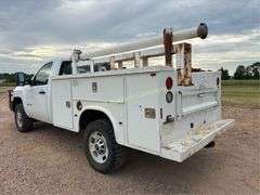 2013 Chevrolet Silverado 2500 4x4 Vin 1GB0KVCG1DZ359542 Miles showing 219,491 Engine V8, Votec 6000 Service Body, Ladder Rack