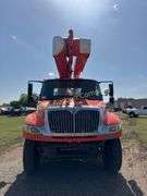2009 International 4400 SBA 4x2 Bucket Truck Vin 1HTMKAAR19H108059 Miles showing 161,676 Engine DT466 Maxxforce equipped with