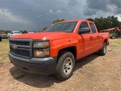 2014 Chevrolet Silverado 1500 Vin 1GCRCPEC1EZ335927 Drivetrain 4x2 Miles showing 223,461 Engine V8, 5.3 Automatic transmissio