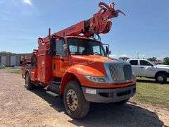 2009 International 4400 SBA 4x2 Utility Truck Vin 1HTMKAAR99H108066 Miles showing 125,888 Engine DT466 Maxxforce Terex boom,