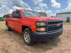 2014 Chevrolet Silverado 1500 Vin 1GCRCPEC1EZ335927 Drivetrain 4x2 Miles showing 223,461 Engine V8, 5.3 Automatic transmissio