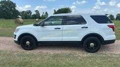 2017 Ford Explorer Police Interceptor AWD Vin 1FM5K8AR6HGC63202 Miles showing 86,874 Engine V6, 3.7