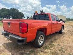 2014 Chevrolet Silverado 1500 Vin 1GCRCPEC1EZ335927 Drivetrain 4x2 Miles showing 223,461 Engine V8, 5.3 Automatic transmissio