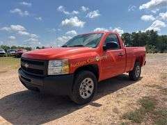 2009 Chevrolet Silverado 1500 Vin 1GCEC14X69Z132943 Drivetrain 4x2 Miles showing 162,830 Engine V6, 4.3 Automatic transmissio