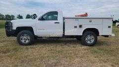 2015 Chevrolet Silverado 2500 4x4 Vin 1GB0KUEG9FZ525543 Miles showing 216,088 Engine V8, Vortec 6000 includes Reading utility