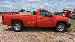 2012 Chevrolet Silverado 1500 Vin 1GCNCPE05CZ322826 Drivetrain 4x2 Miles showing 161,017 Engine V8, 5.3