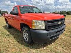 2010 Chevrolet Silverado 1500 Vin 1GCPCPE02AZ230398 Drivetrain 4x2 Engine V8, 5.3 Automatic transmission