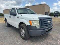 2009 Ford F-150 Vin 1FTRF12W49KB89542 Drivetrain 4x2 Miles showing 169,123 Engine V8, 4.6 Automatic transmission