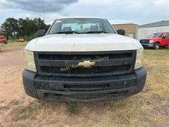 2011 Chevrolet Silverado 1500 4x4 Vin 1GCNKPEA0BZ138193 Miles showing 128,639 Engine V8, 4.8 Automatic transmission