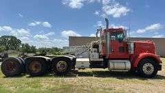 2007 Kenworth W900 Tractor Truck Vin 1XKWPBEX971206238 Engine Cat C15 diesel Truck will start and run but has transmission is