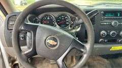 2013 Chevrolet Silverado 2500 4x4 Vin 1GB0KVCG1DZ359542 Miles showing 219,491 Engine V8, Votec 6000 Service Body, Ladder Rack