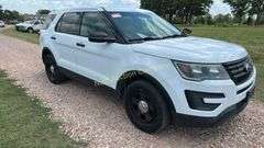 2016 Ford Explorer Police Interceptor AWD Vin 1FM5K8AR5GGB65664 Miles showing 73,303 Engine V6, 3.7