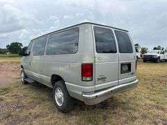 2009 Ford E350 E-Series Van Vin 1FBNE31L09DA27629 Engine V8, 5.4 12 passenger, automatic transmission