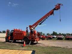 2009 International 4400 SBA 4x2 Utility Truck Vin 1HTMKAAR99H108066 Miles showing 125,888 Engine DT466 Maxxforce Terex boom,
