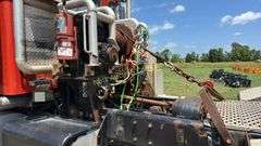 2007 Kenworth W900 Tractor Truck Vin 1XKWPBEX971206238 Engine Cat C15 diesel Truck will start and run but has transmission is