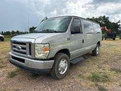 2009 Ford E350 E-Series Van Vin 1FBNE31L09DA27629 Engine V8, 5.4 12 passenger, automatic transmission