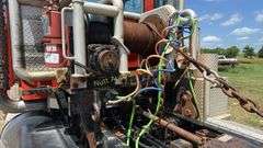 2007 Kenworth W900 Tractor Truck Vin 1XKWPBEX971206238 Engine Cat C15 diesel Truck will start and run but has transmission is