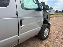 2008 Ford E350 E-Series Van Vin 1FBNE31L88DB45877 Miles showing 115,534 Engine V8, 5.4