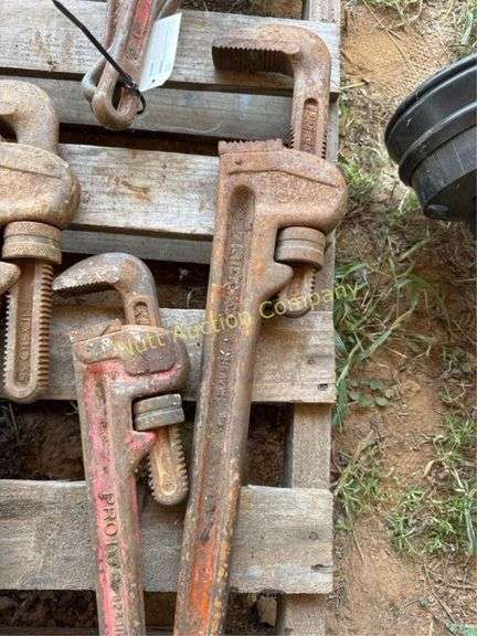 Proto & RIDGID Heavy Duty Pipe Wrenches, 36" and 24"