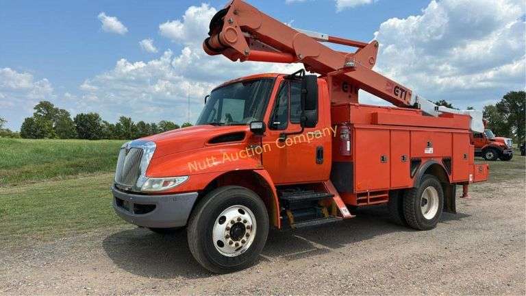 2015 International 4300 M7 SBA 4x2 Vin 3HAJTSKN6FL142604 Miles showing 195,152 Engine MaxxForce 7