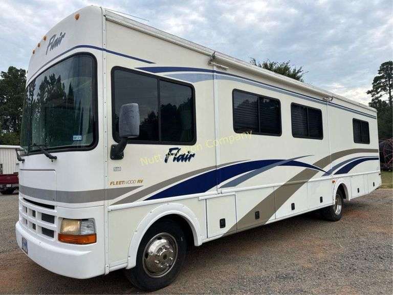 2000 Fleetwood Flair 32v Class A Motorhome, 33ft, Ford Triton v10