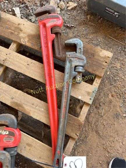 RIDGID Heavy Duty Pipe Wrenches, 36" and 24"