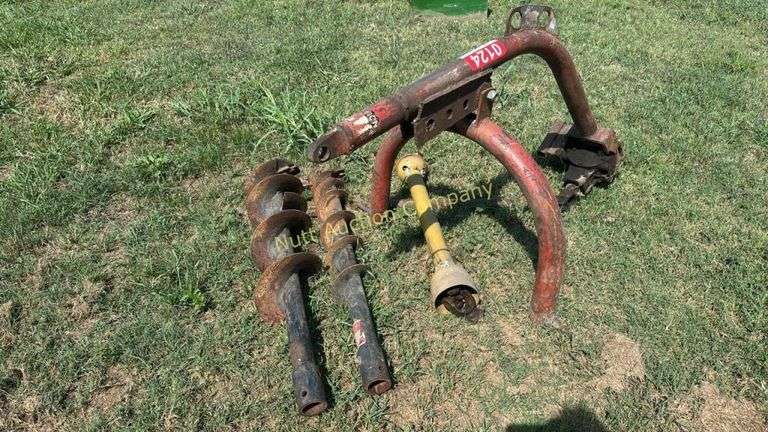 Tractor Post Hole Digger Attachment with PTO Shaft, 9" Auger