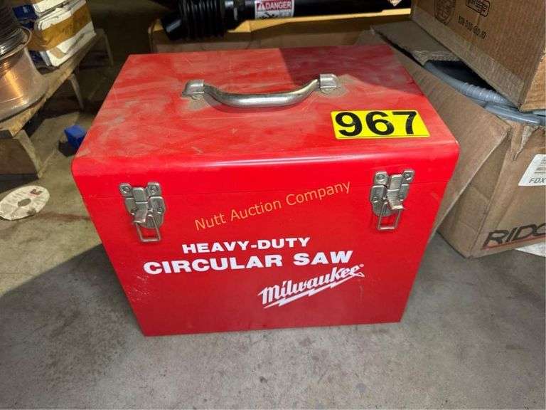 Milwaukee 6365 Heavy-Duty Circular Saw, 7 1/4” Blade, 5800 RPM Worked at time of testing.
