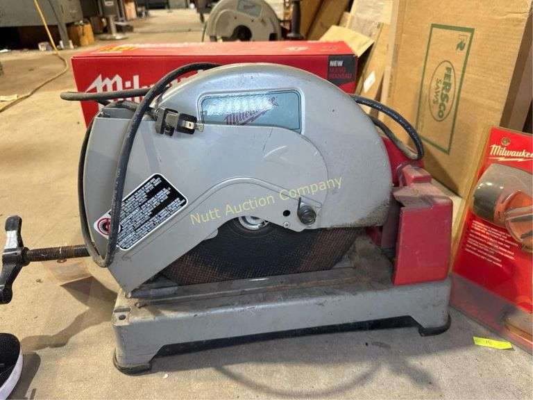Milwaukee Chop Saw, Model 6177-20