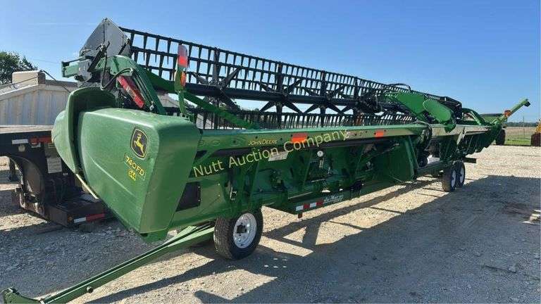 John Deere 740FD HydraFlex Draper, 36 ft Cutting W