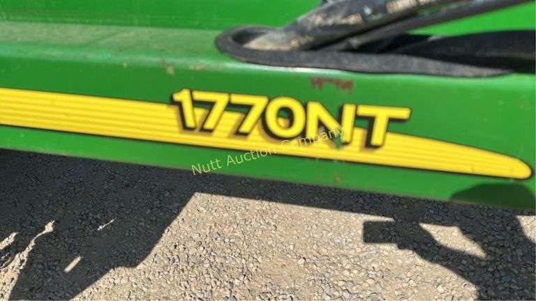 John Deere 1770NT Planter - Series *1 A01770P ABM7