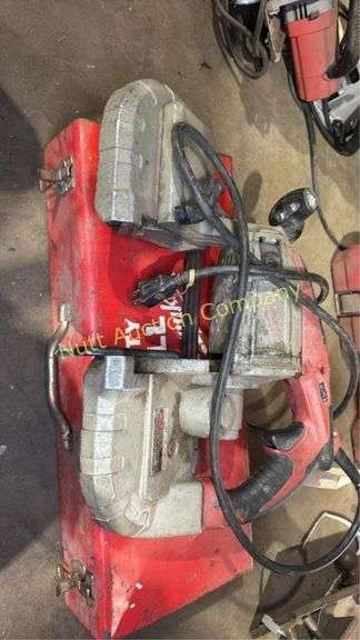 Milwaukee 6225 Portable Band Saw