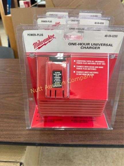 Milwaukee 48-59-0255 One-Hour Universal Charger, 9.6V-18V, Qty 3