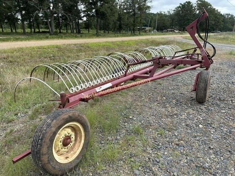 Rowse Dump Hay Rake