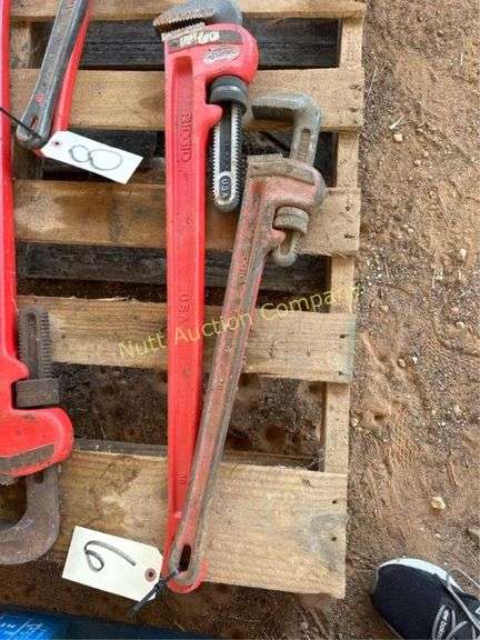 RIDGID Heavy Duty Pipe Wrenches, 36" and 24"