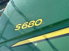 John Deere S680 Combine Harvester, 473 hp, ProDriv