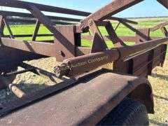 Gooseneck Hay Trailer, 32 ft Deck, 2 Axles, 10,000