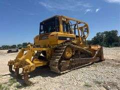 Caterpillar D6R Bulldozer, 185 hp, 44,000 lbs. Ope