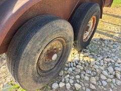 Gooseneck Hay Trailer, 32 ft Deck, 2 Axles, 10,000