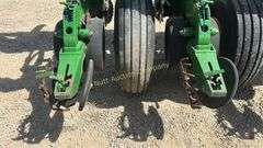 John Deere 1770NT Planter - Series *1 A01770P ABM7