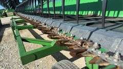 John Deere 740FD HydraFlex Draper, 36 ft Cutting W